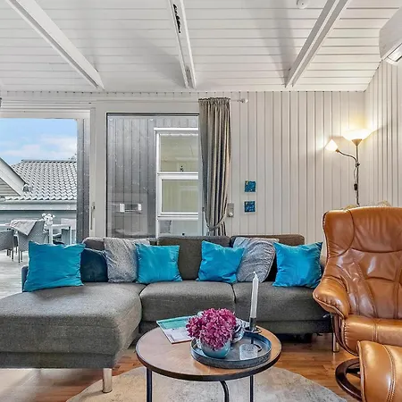 Ferienhaus 3 Bedroom Awesome In Bjert